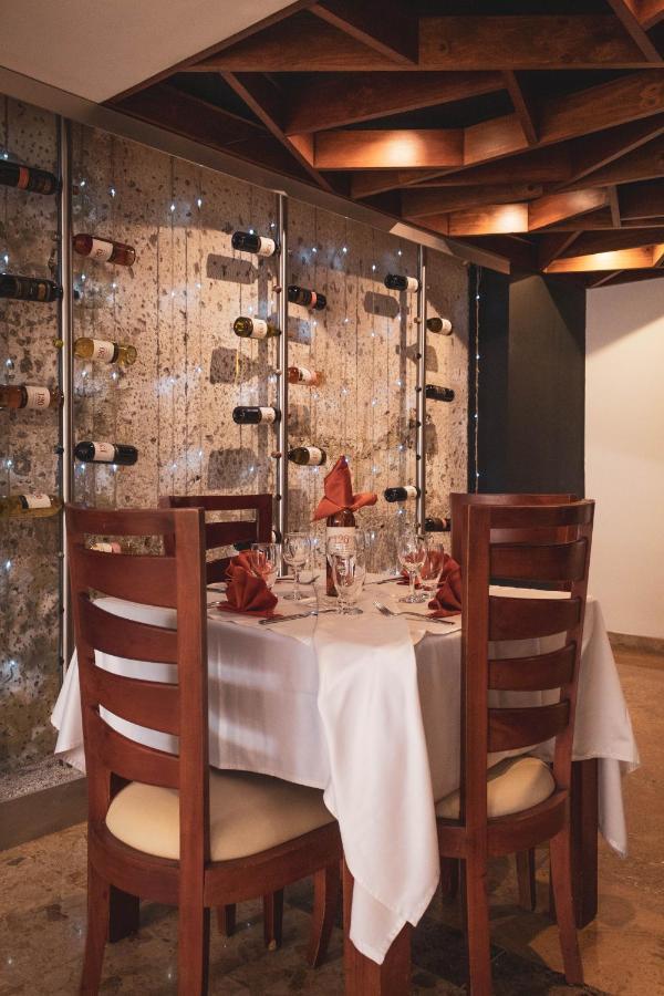 Hotel Bachue Barrancabermeja Εξωτερικό φωτογραφία